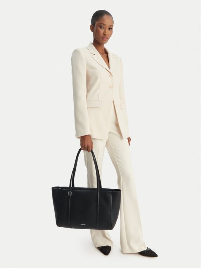 Calvin Klein Torebka Emblem Hw Pebble Tote LV04F3424G Czarny