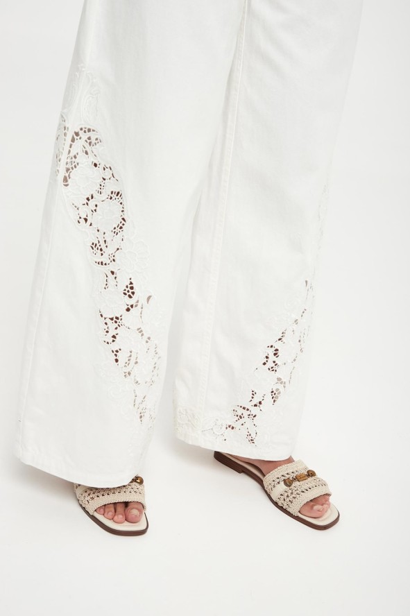Jeansy damskie z haftem TWINSET