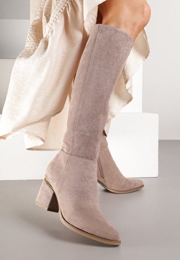 Ciemnobeżowe Kozaki na Ozdobnym Słupku Przed Kolano Liamia