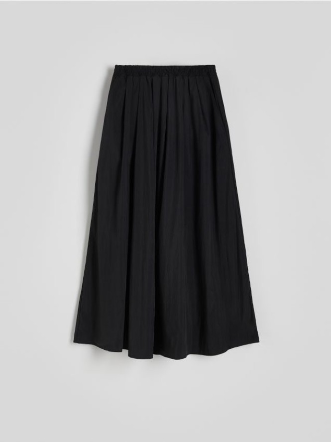 Rozkloszowana spódnica midi - czarny