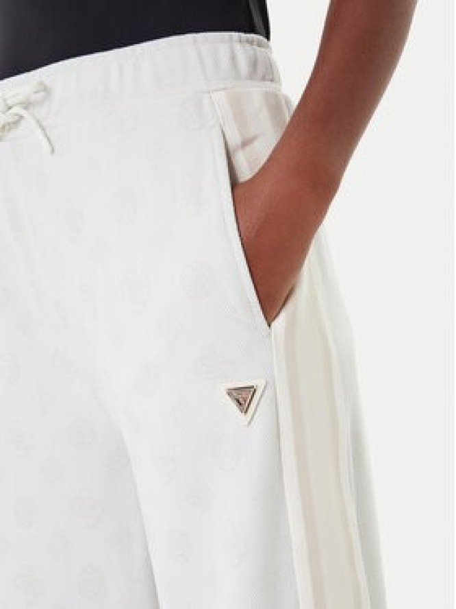 Guess Spodnie dresowe V5YB10 K0282 Écru Relaxed Fit