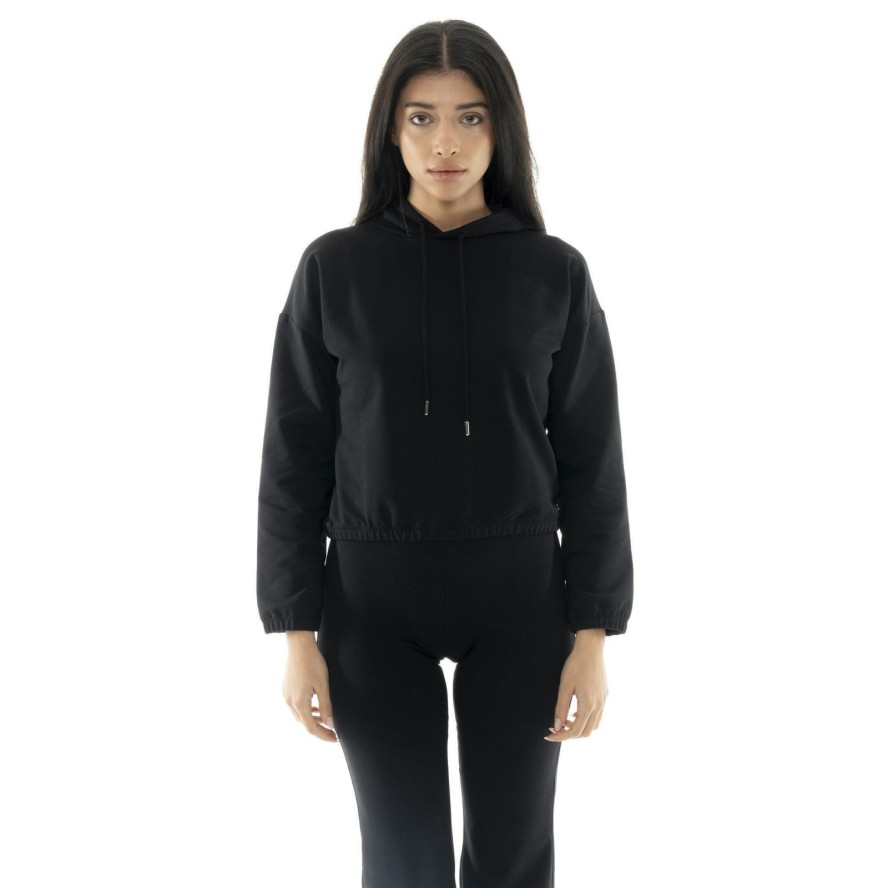 Bluza z kaptur na co dzień na siłownię