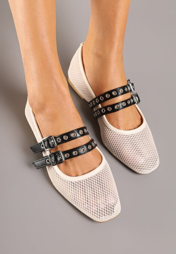 Beżowe Balerinki z Siateczkową Cholewką i Paskami w Rockowym Stylu Korlevia