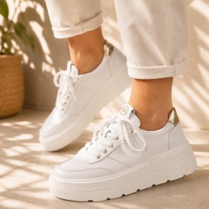 Białe skórzane sneakersy damskie na platformie Vinceza 39976