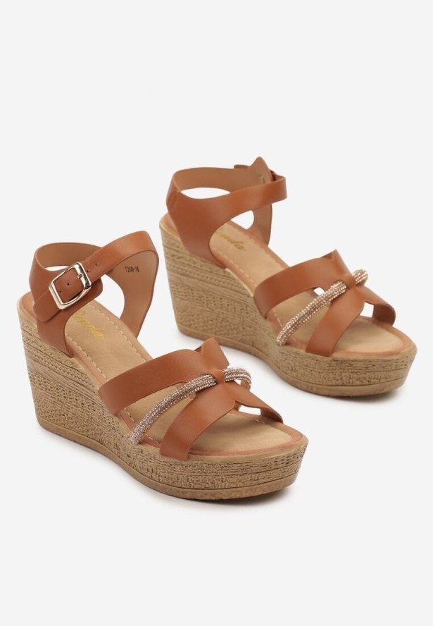 Brązowe Sandały na Plecionej Podeszwie z Cyrkoniami na Koturnie Vikienne
