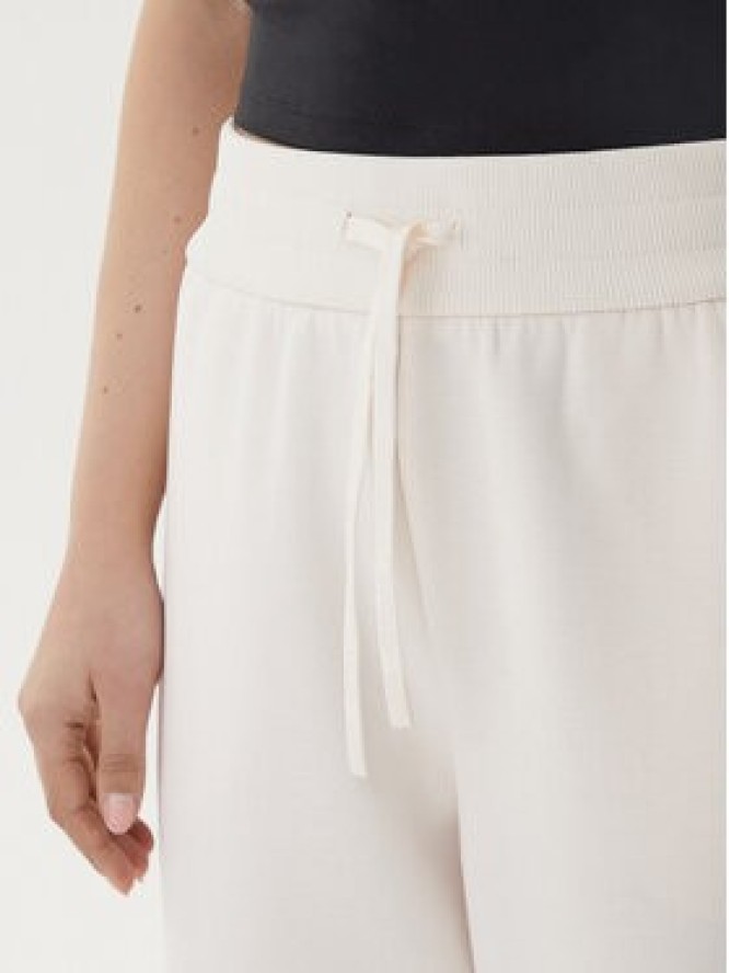 Armani Exchange Spodnie dresowe XW001287 AF16134 U1003 Écru Regular Fit