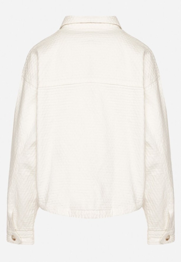 Biała Kurtka Koszulowa z Tłoczonego Materiału z Bawełny z Kieszeniami Janlira