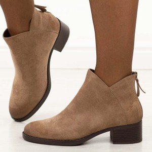 Beżowe zamszowe botki damskie Potocki 12472