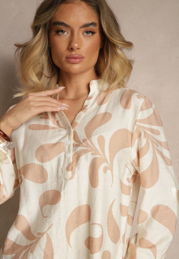 Jasnobeżowa Wiskozowa Bluzka o Koszulowym Kroju z Dekoltem w Serek w Roślinny Print Kolaniria