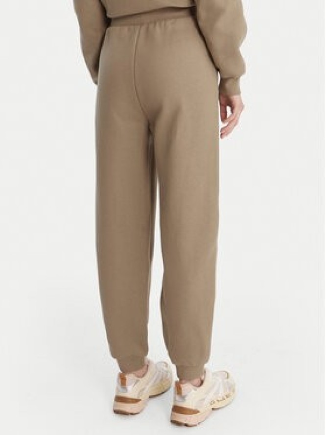 Guess Spodnie dresowe V6RB15 K9V31 Beżowy Regular Fit