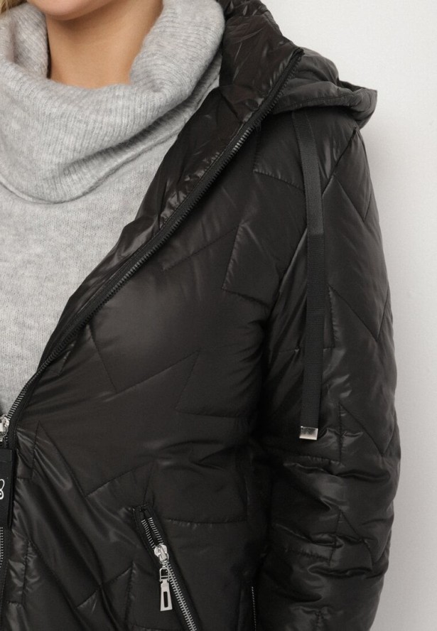 Czarna Pikowana Kurtka Ozdobiona Pikowaniem z Odpinanym Kapturem Falerosa