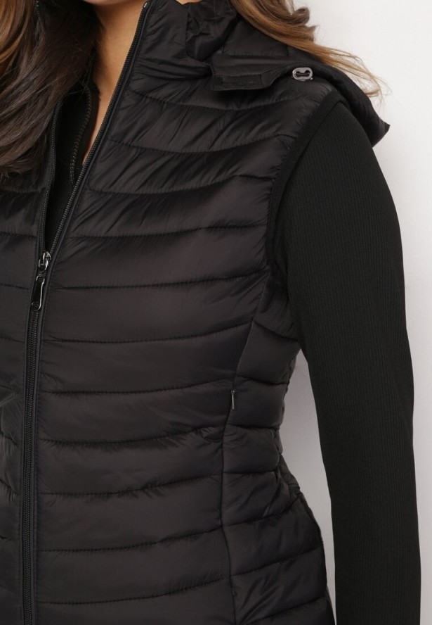 Czarna Pikowana Kamizelka Namike