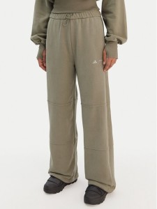 adidas Spodnie dresowe JM1099 Zielony Regular Fit