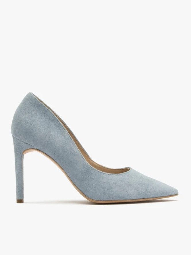 Niebieskie czółenka na wysokim obcasie