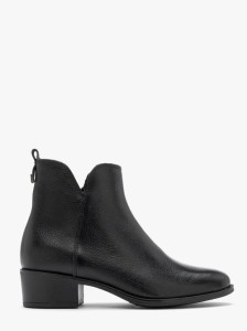 Czarne botki damskie z ozdobną cholewką