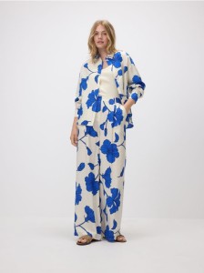 Wzorzyste spodnie z wiskozą - wielobarwny