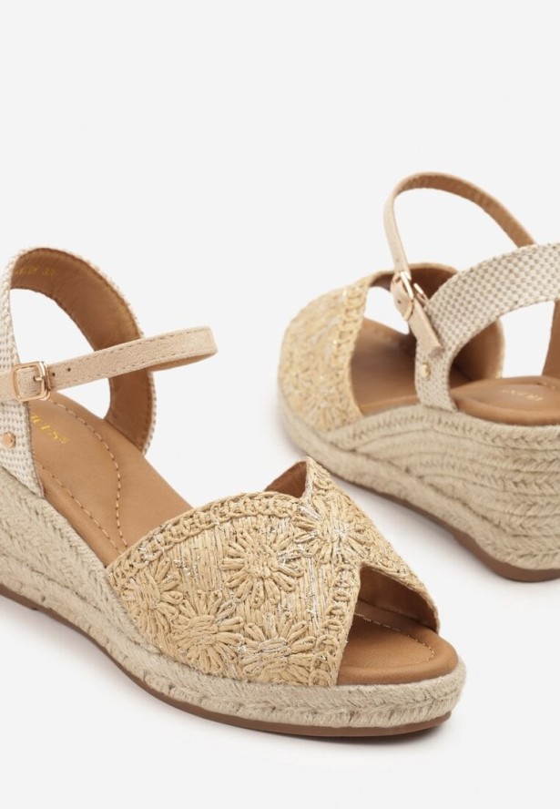 Beżowe Sandały Vices na Koturnie Ozdobione Plecionką Filenira
