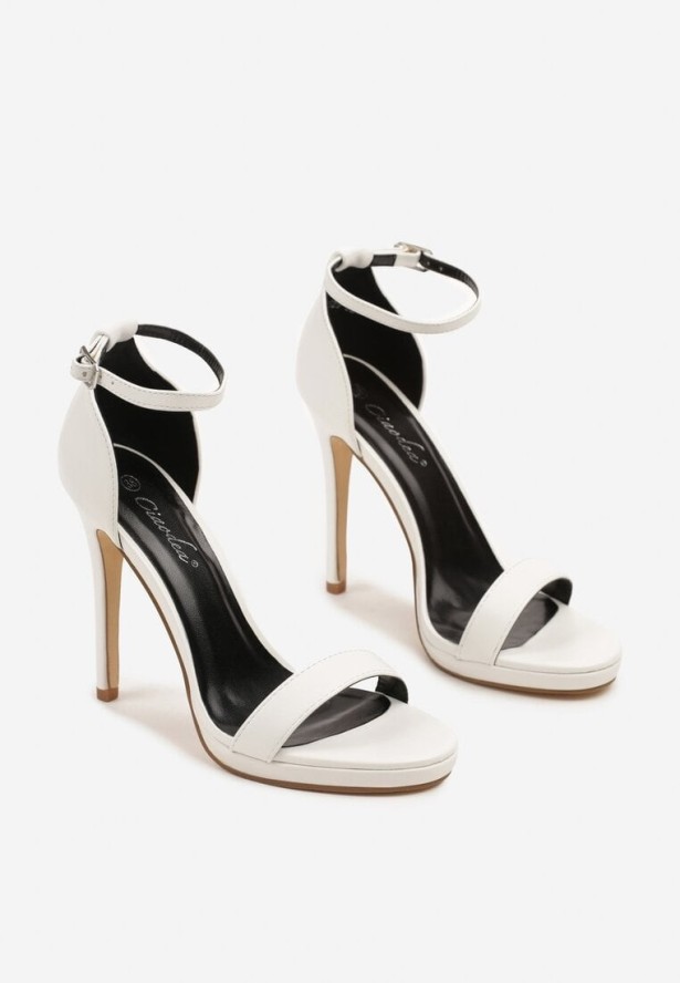 Białe Sandały na Szpilce ze Sprzączką wokół Kostki Relinis