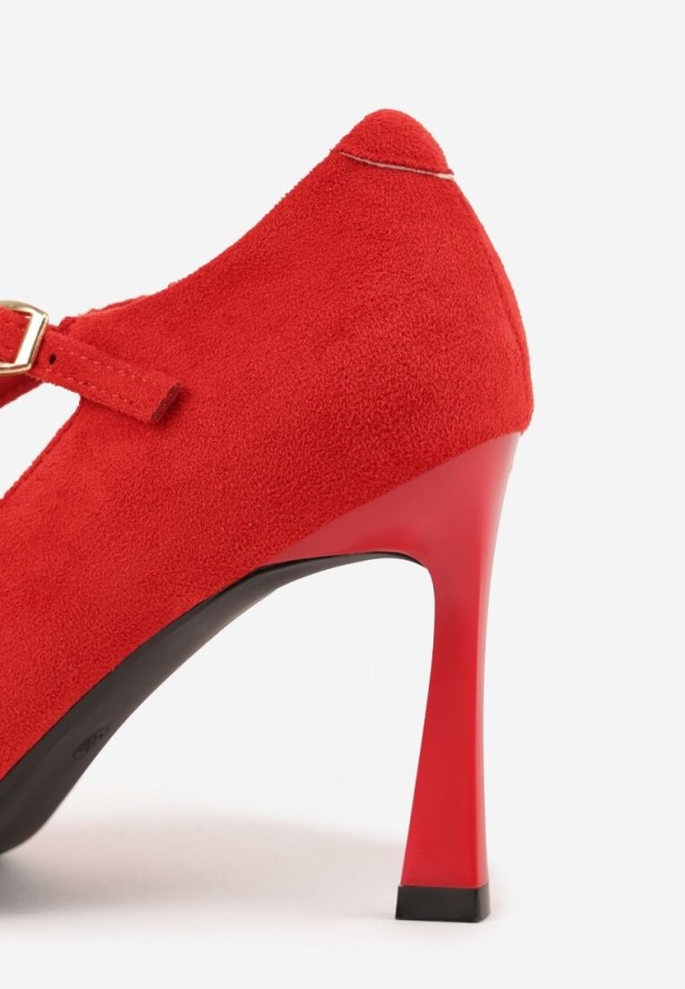 Czerwone Szpilki Vices z Ozdobnymi Paskami Tamorniel