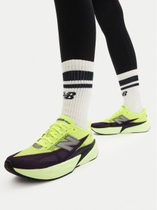 New Balance Buty do biegania FuelCell Rebel v5 WFCX3PE Zielony
