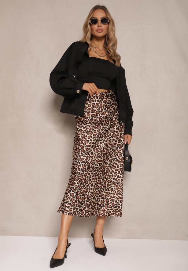 Czarna Pudełkowa Kurtka ze Stójką i Troczkiem w Pasie Zdobiona Guzikami Casalla