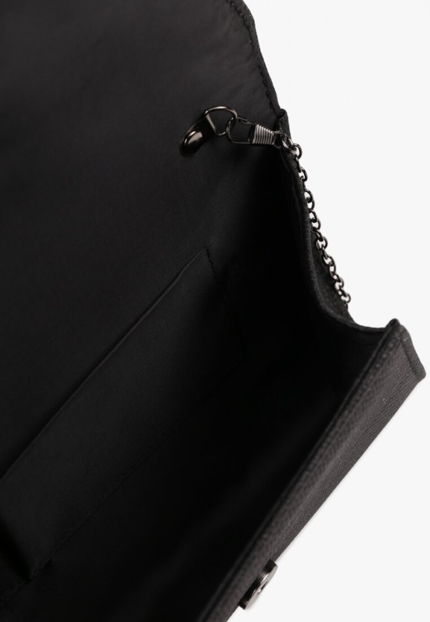 Czarna Wieczorowa Torebka Kopertówka Zdobiona Aplikacją i Łańcuszkiem Miliorra