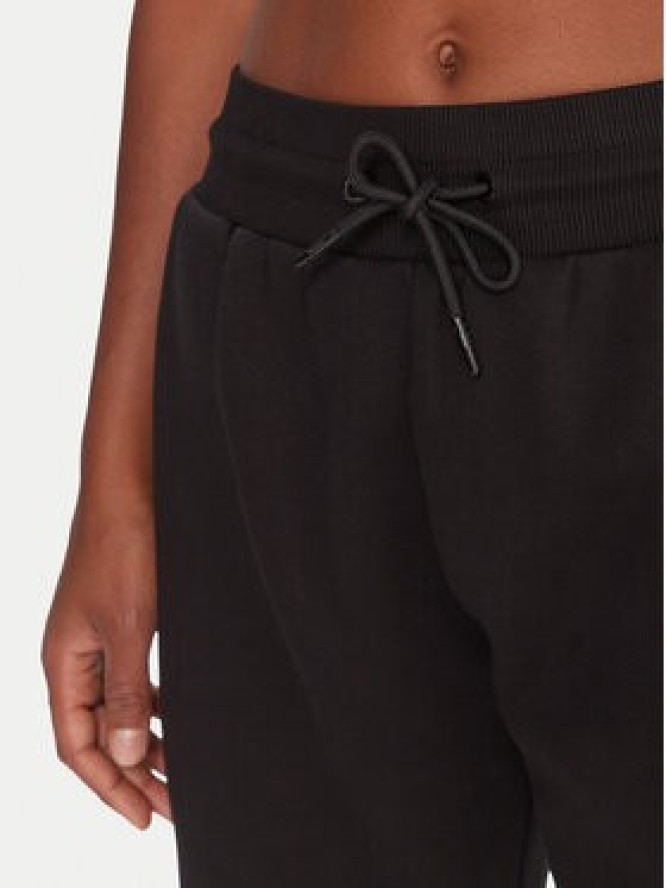 Reebok Spodnie dresowe Stacey RK25166CCW Czarny Regular Fit