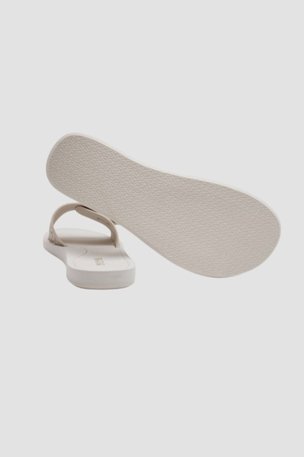 MICHAEL KORS Białe klapki damskie MK Charm, Rozmiar 39