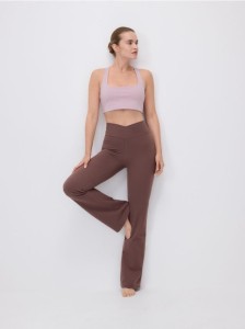 Spodnie flare - brązowy