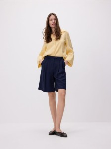 Szorty bermudy z zakładkami - granatowy