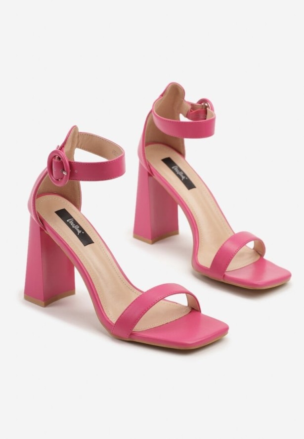 Fuksjowe Sandały na Słupku z Okrągłą Sprzączką przy Kostce Sornelle
