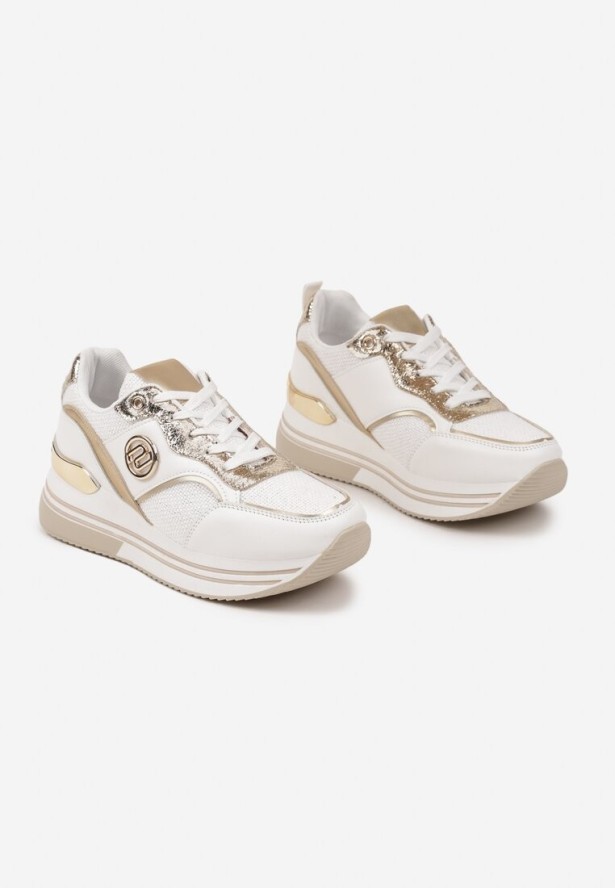 Biało-Złote Sneakersy z Metalicznymi Zdobieniami na Platformie Gonnella