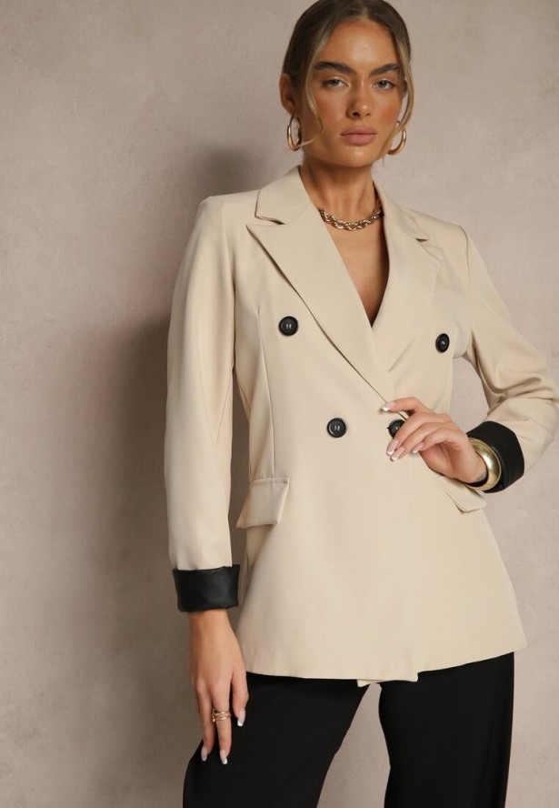 Beżowa Taliowana Marynarka Ozdobiona Klapami Evelhiria