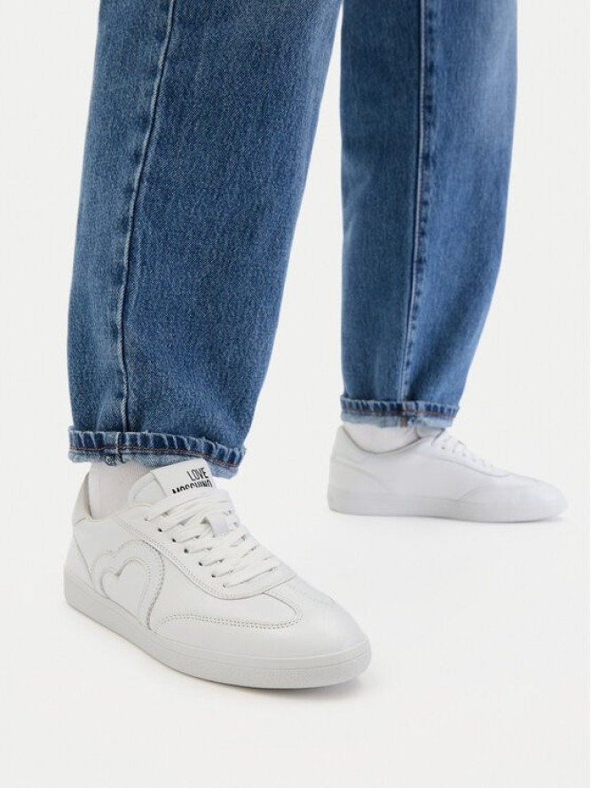 LOVE MOSCHINO Sneakersy JA15112G1OIA0100 Biały