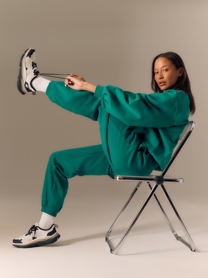 4F Spodnie dresowe joggery damskie - zielone S