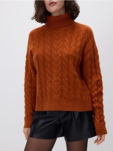 Golf z ozdobnym splotem - miedziany