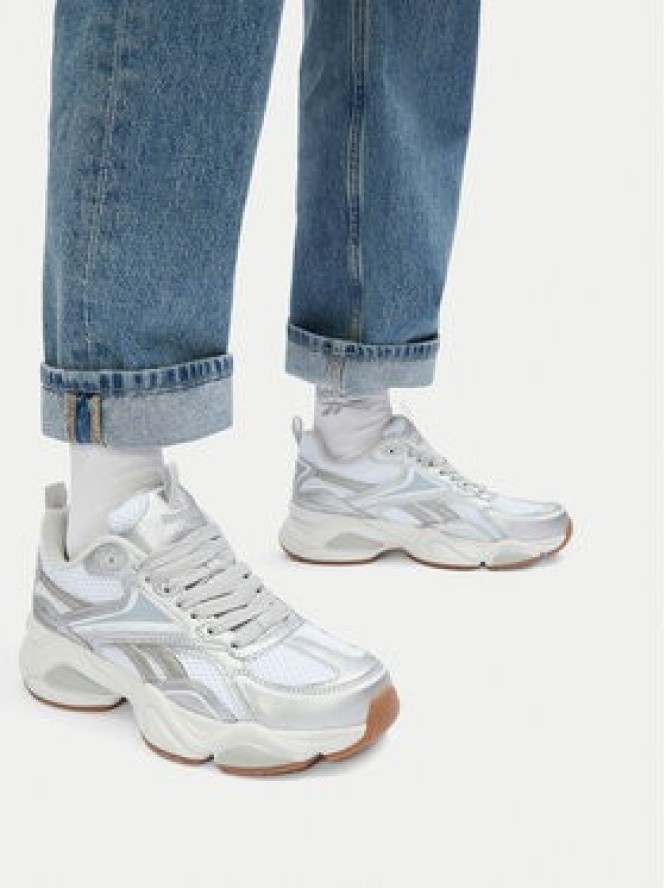 Reebok Sneakersy CHARGE AR30246WSSW Srebrny