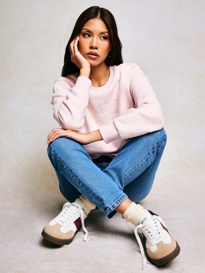 Sneakersy damskie ze skóry naturalnej białe SS274687 101