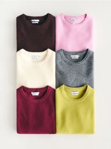 Wełniany sweter - kremowy