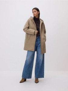 Długa kurtka z kapturem - beżowy