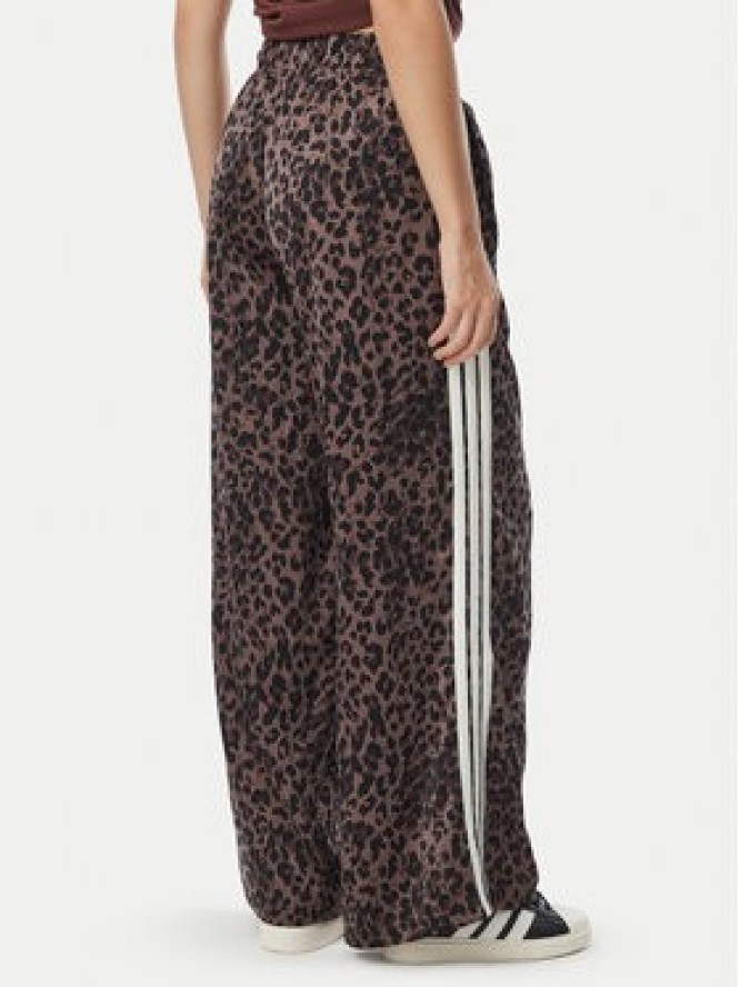 adidas Spodnie dresowe Adidas Spw Wide Leg Trousers KV0910 Brązowy Loose Fit