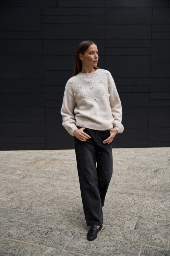 Sweter z aplikacją beżowy
