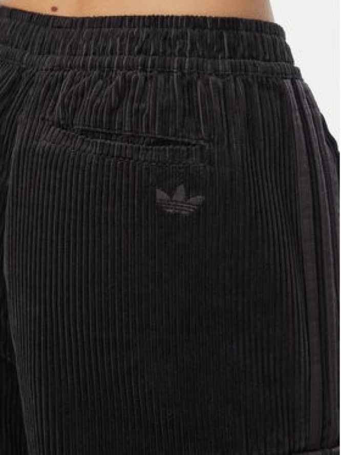 adidas Spodnie materiałowe Corduroy 3S Cargo KQ6429 Czarny Relaxed Fit