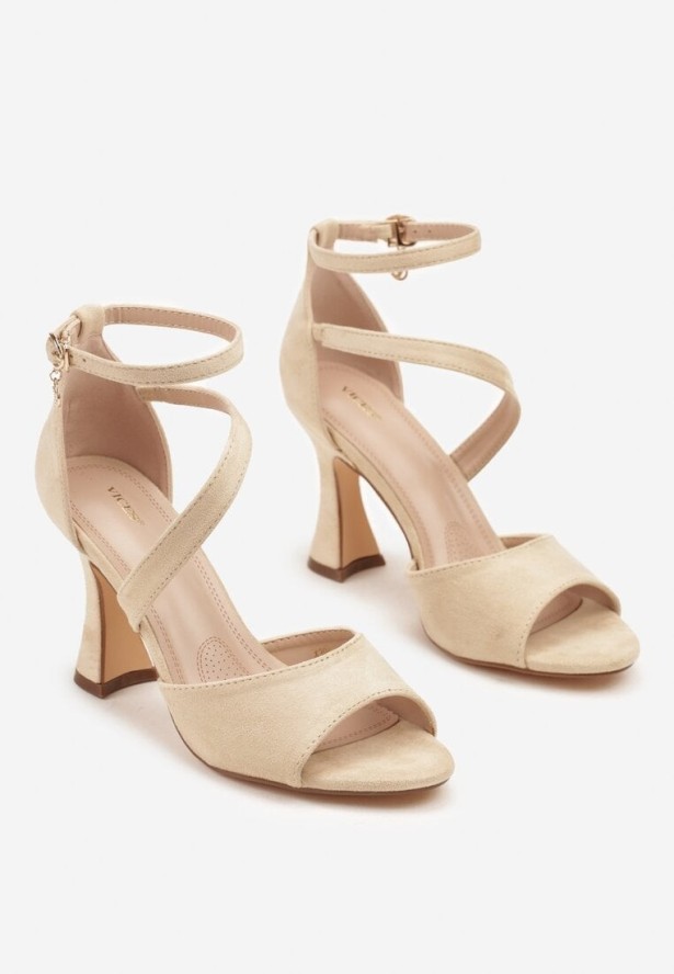 Beżowe Asymetryczne Sandały Vices na Obcasie Typu Klepsydra Sarolise