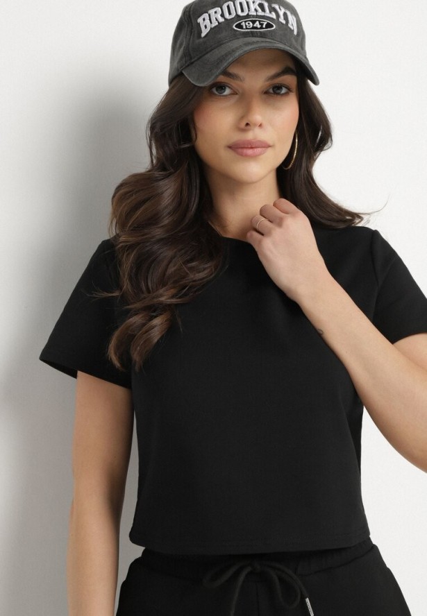 Czarny T-shirt z Bawełny o Krótkim Kroju Galarina