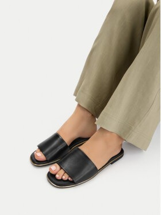 Lasocki Klapki CEO-RST-HOSTA-01 Czarny