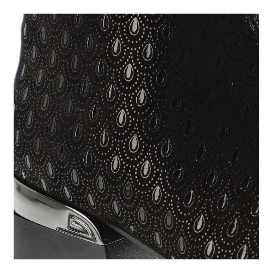 Botki damskie S. Barski, na stabilnym klocku i skórzaną cholewką we wzory, czarne, JC52-862