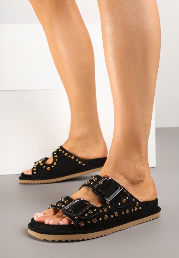 Czarne Klapki z Metalicznymi Ozdobami i Klamrami Elliva