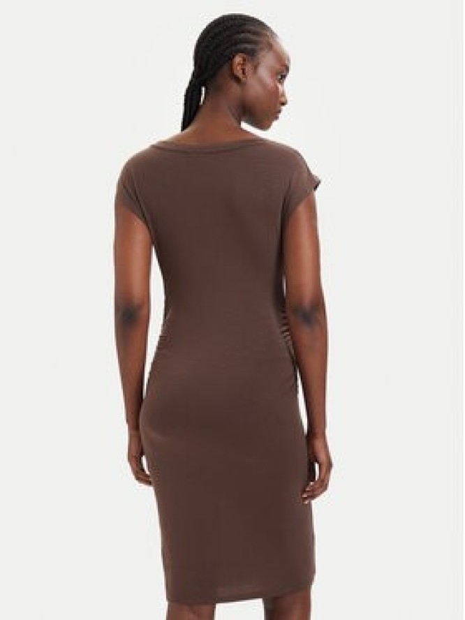 Vero Moda Sukienka koktajlowa Sarah 10346941 Brązowy ciemny Slim Fit
