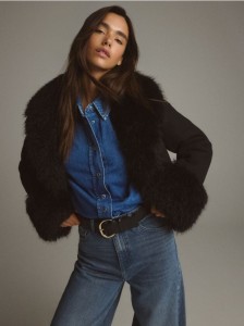 Pasek z ozdobną klamrą - czarny